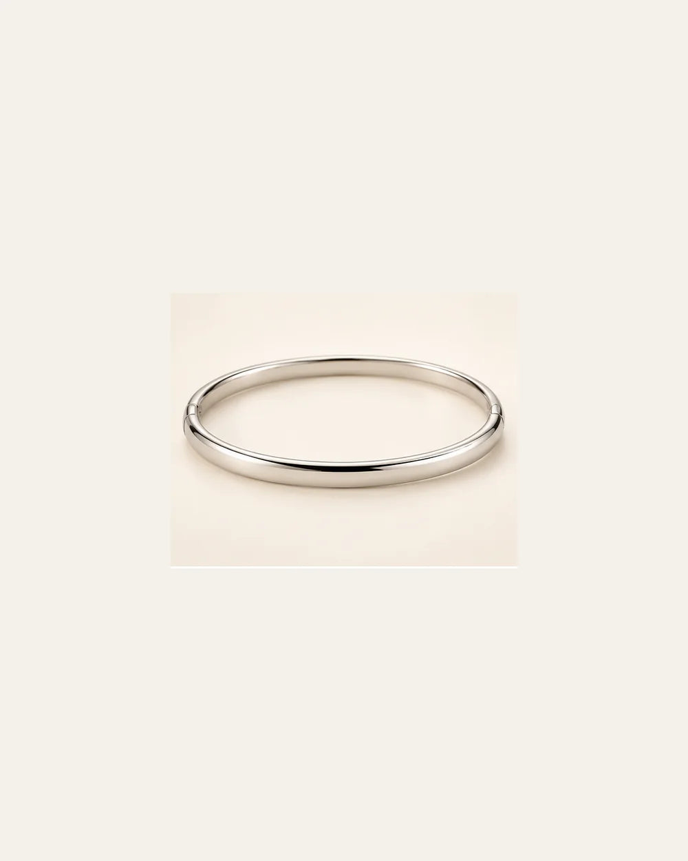 Bracelete Rígido Liso em Prata 925 - foto principal clean
