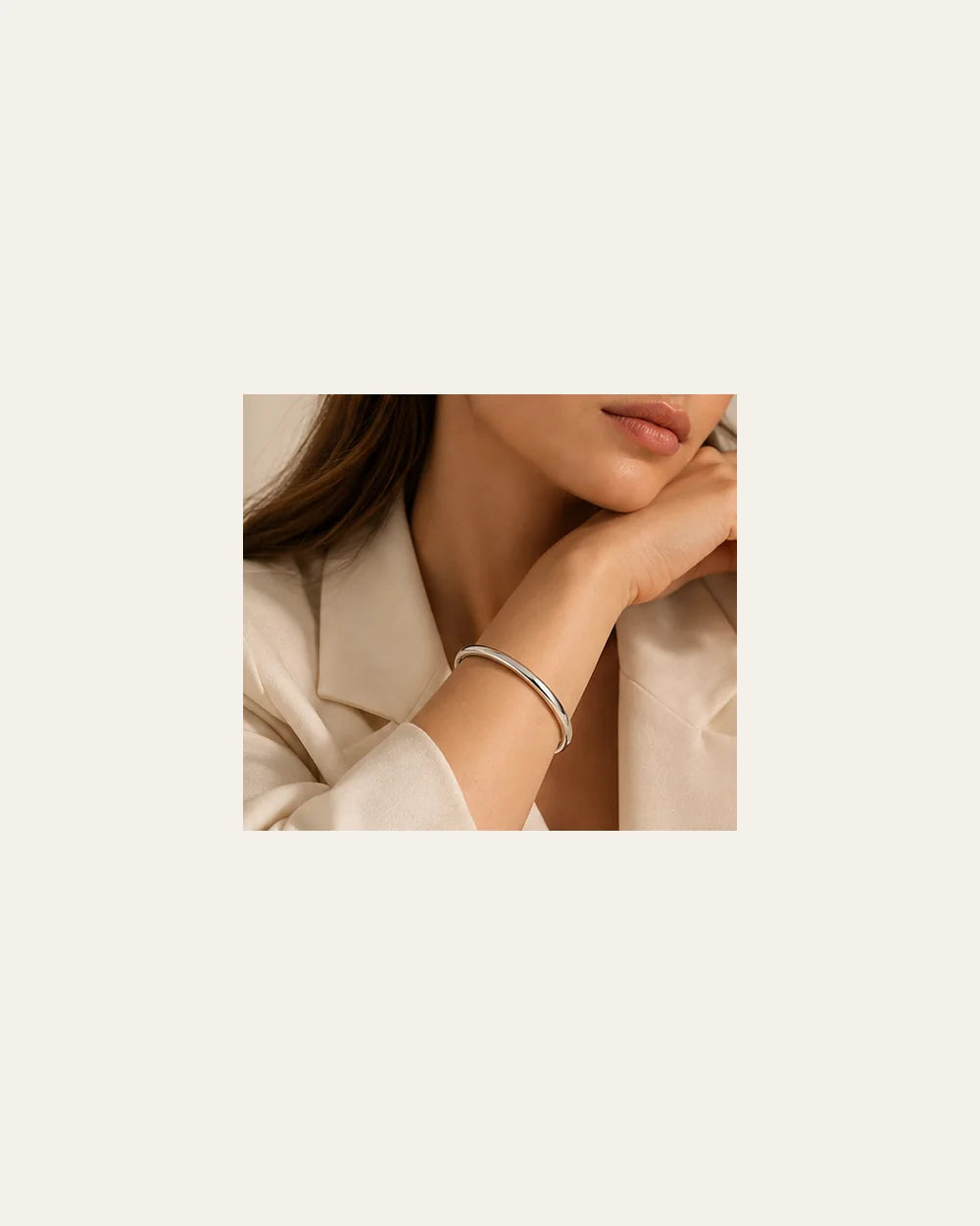 Bracelete Rígido Liso em Prata 925 - editorial PRATA PLEASE